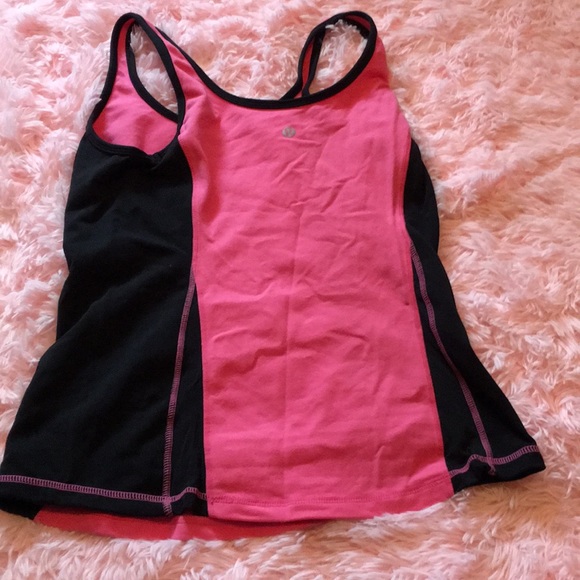 Lululemon Tank 8 - Picture 1 of 4